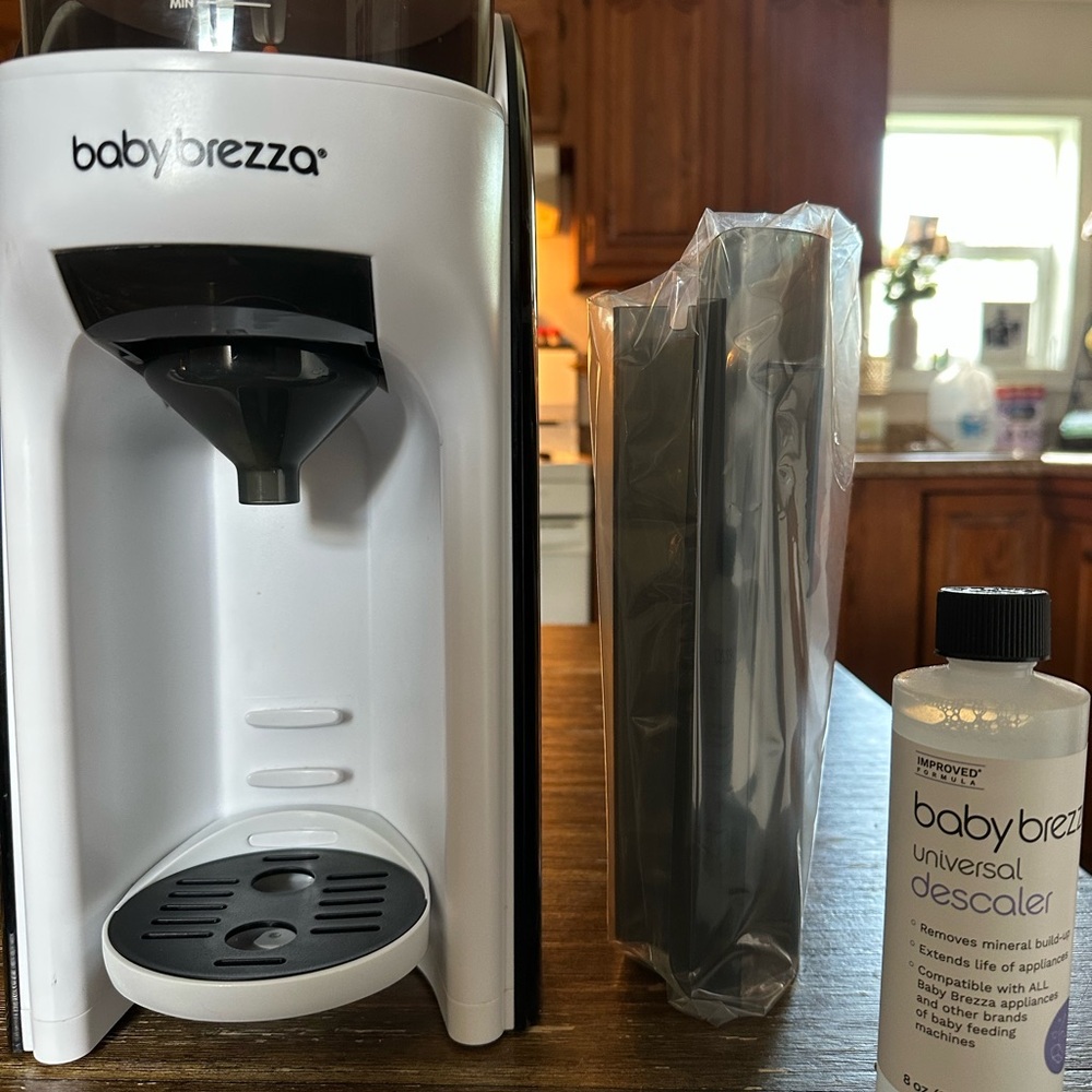 Baby Brezza White Coffee Maker with Descaler